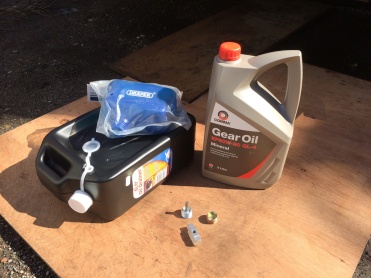 Funnel, Drain Pan, Gear Oil, Plugs and Key